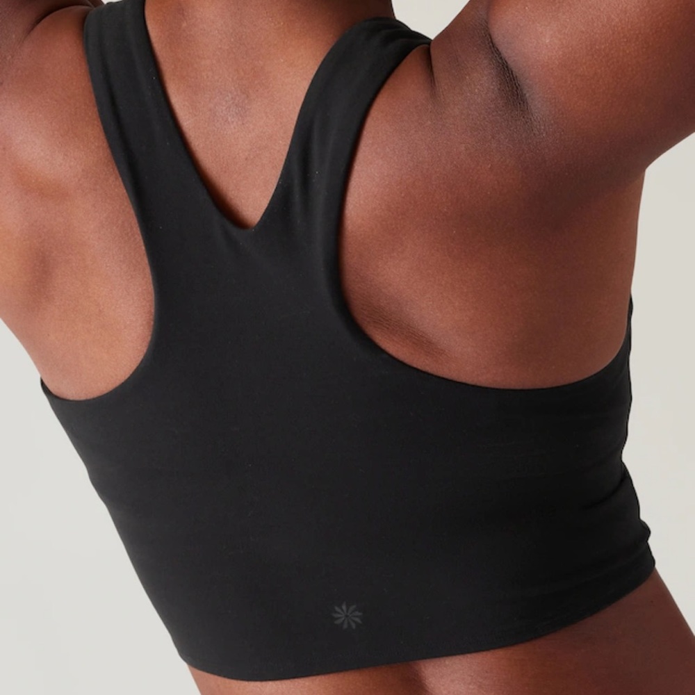 Athleta conscious crop in animal print - Picture 2 of 6